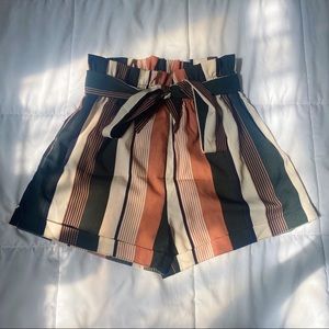 Striped belted flowy shorts